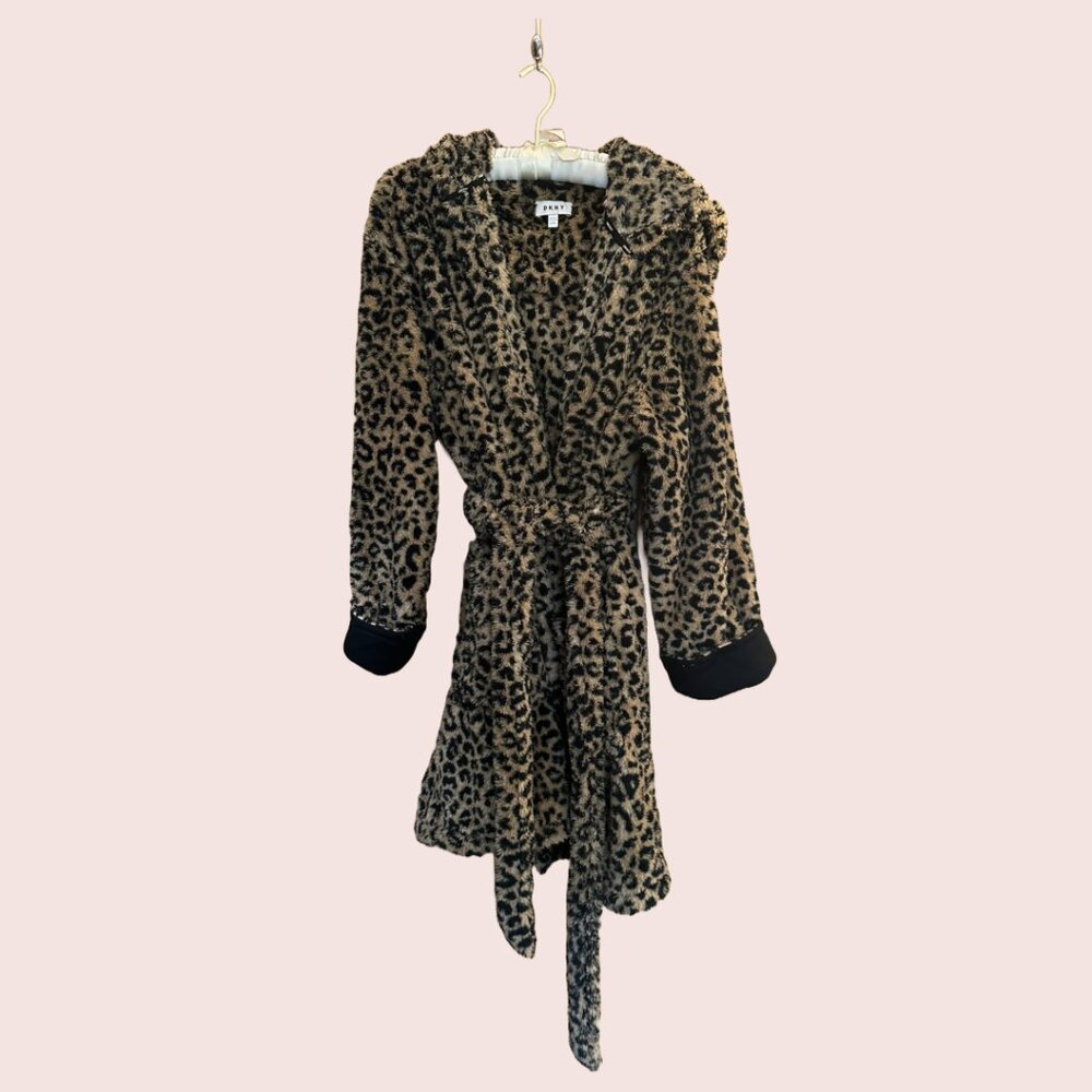 Leopard print robe